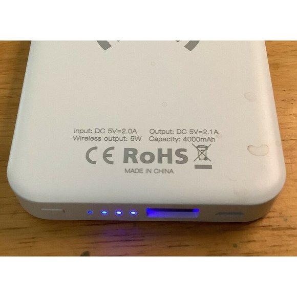 Power Bank 4000mAh Wireless Battery Pack Radio Station Contributor Gift Unused - Picture 3 of 6